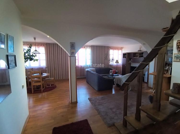 Apartament 3 camere | 120 MP | Ultracentral | Terasă + Pod | 93.800 € - 4