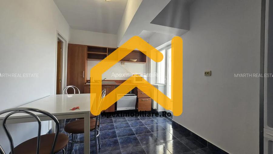 Bd Unirii, Alba Iulia | Duplex 5 Camere pentru birouri | 4 Terase - 8
