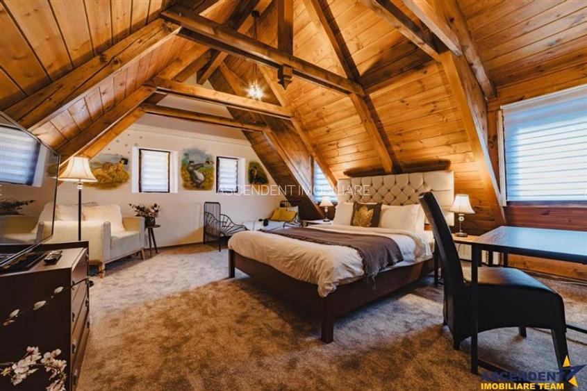 3 apartamente + transfer afacere, locuri parcare, Centrul Istoric, Brasov - 4