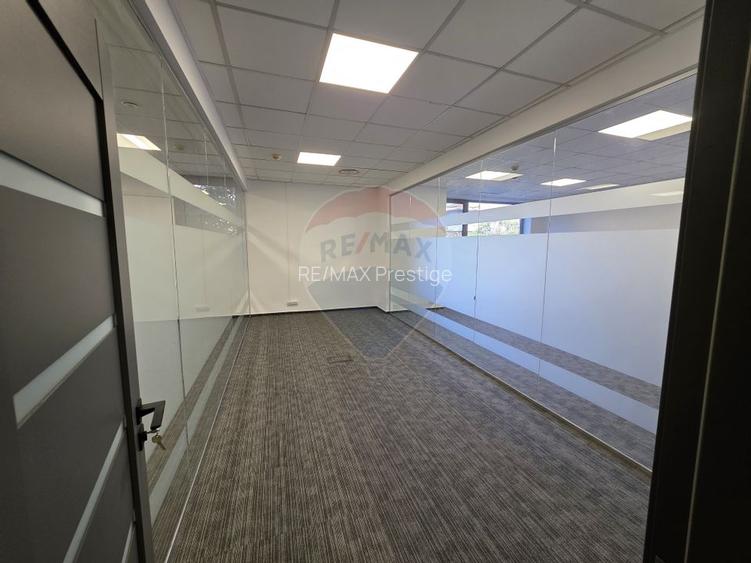 Spațiu birouri 200 - 2000 mp Sala Palatului - Cismigiu - 2