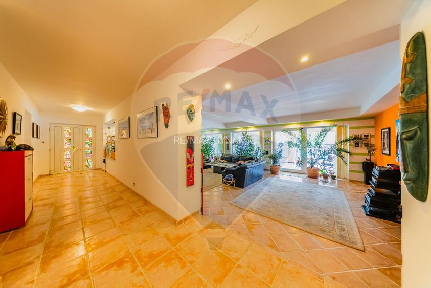 Vilă cu 4 camere de vânzare 921 mp zona Subcetate,Arad - 17