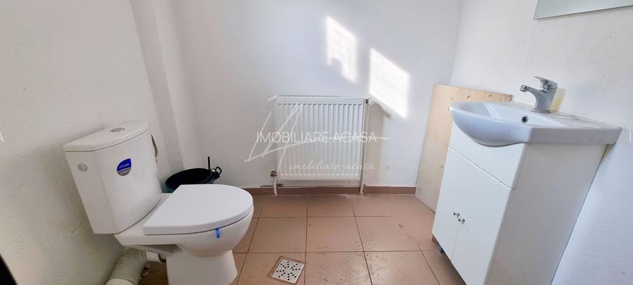 SPATIU COMERCIAL STRADAL 108 mp STR. MAICA DOMNULUI NR. 41 / B-DUL LACUL TEI! - 11