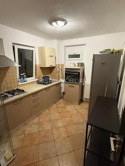 Apartament 3 camere renovat, mobiliat si utilat, zona 13 Septembrie Pet Friendly - 5
