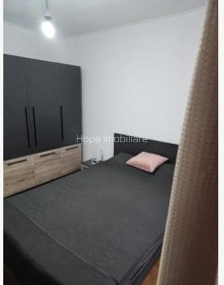 Berceni - Apartament 3 camere , 2 bai, decomandat - 2