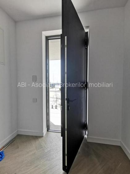 Proprietate exclusivista amplasata pe malul lacului Snagov - 2