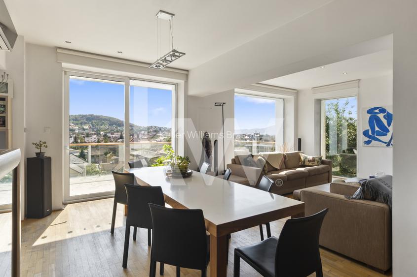 Proprietate unica cu priveliste spectaculoasa in inima Brasovului - 7