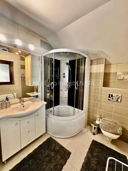 VILA DE INCHIRIAT IN MIJLOCUL NATURII - 28