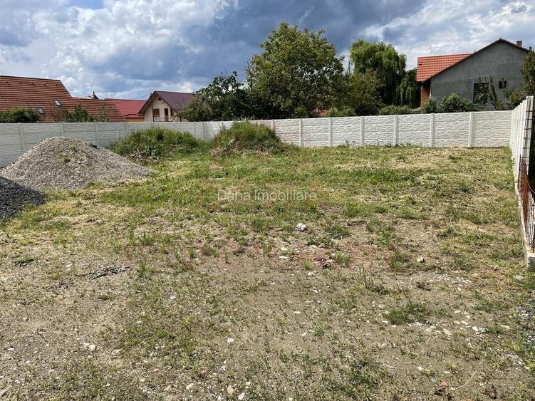 TEREN INTRAVILAN DE VÂNZARE 545 MP \ CARANSEBEȘ \ZONA RACOVIȚEI - 2