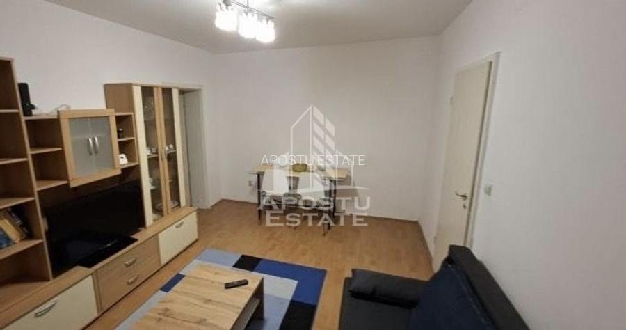 3 camere în zona Facultății de Medicină, pentru locuit sau investitie - 2