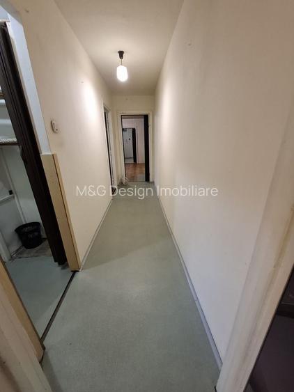 Gh Lazar- Favorit, 3 camere, parter cu centrala proprie - 23