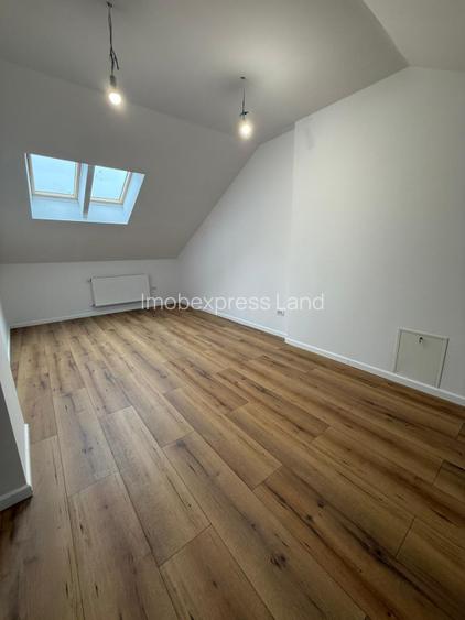 De vanzare Apartament tip Samantha – complet renovat, cu mansarda spatioasa - 9