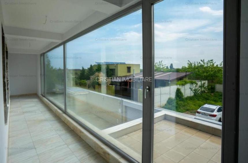 Vila cu Piscina  P+2  487mp utili, teren 300mp, zona rezidentiala - 14