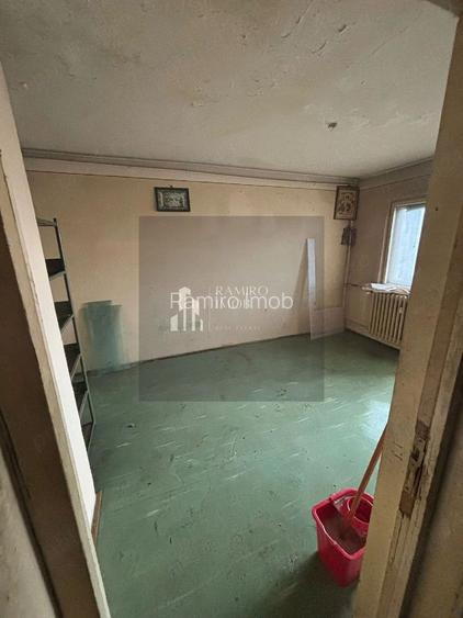 Apartament 2 camere decomandat Berceni DE RENOVAT - 2