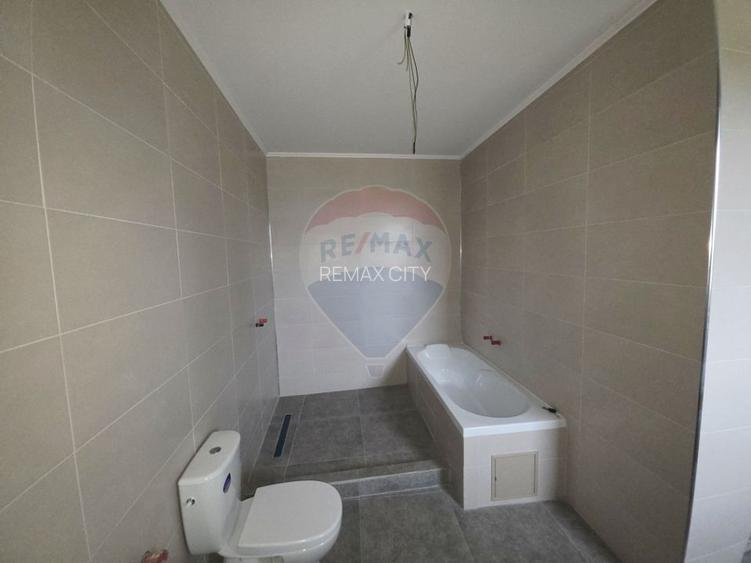 Casă cu livadă și teren generos – Girov - 20