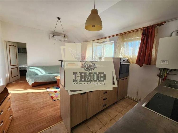 Apartament 3 camere zona Cedonia