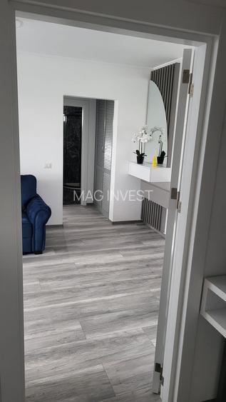 De inchiriat apartament cu 2 camere la Papadie, etaj 3, renovat, 550 E - 11