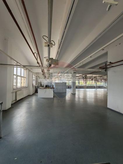 Spațiu generos 1100 mp, compartimentat și open space - 9