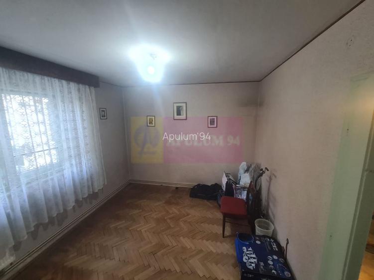 Apartament cu 2 camere de vanzare in Campina - Zona Piata Centrala - 5