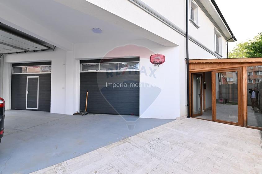 Proprietate premium în Filiași, locuință de lux cu spații comerciale - 39