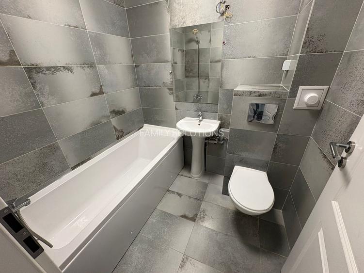 MUTARE RAPIDA!! Apartament 2 camere decomandat, Metrou 1 Decembrie - 6