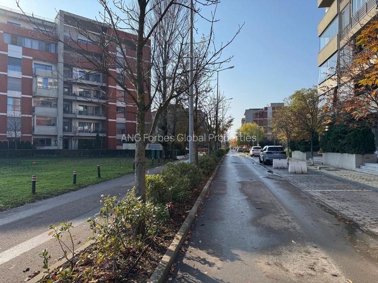 Apartament cu 4 camere și terasă, parcare si boxa, complex securizat Baneasa - 11