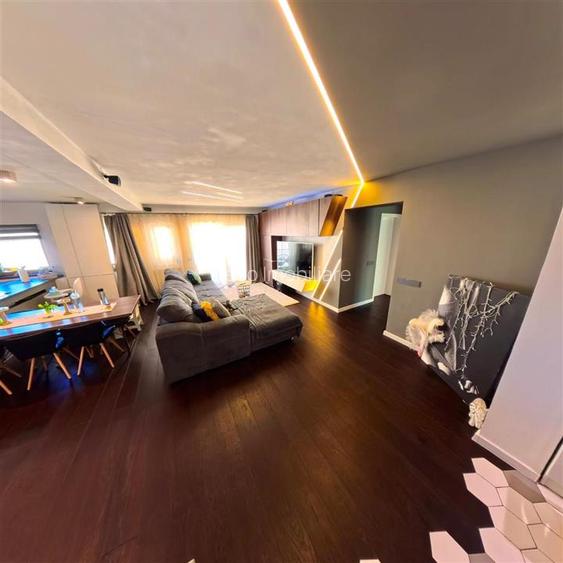 Apartament confort lux cu terasa si garaj in Europa - 2