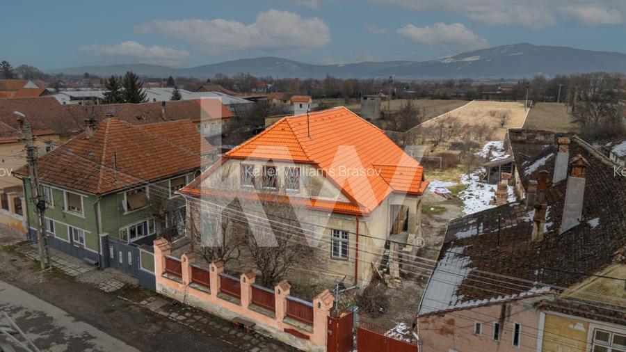 Proiect de restaurare langa Cetatea Prejmer,  casa si teren de 5.458 mp - 4