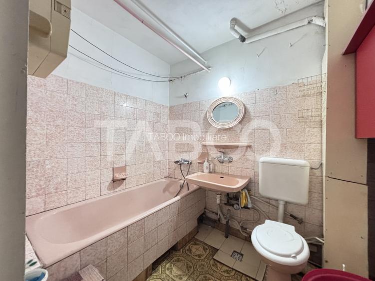 De vanzare apartamen 2 camere decomandate orientate sudic Intre Lacuri - 4