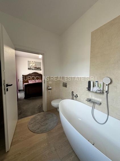 Exclusivitate! Vila P+1+M - Santa Maria Bay - 1.500.000 euro (Cod E8+E10) - 9