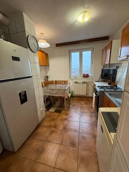 Apartament cu trei camere, Brancoveanu, 130.000€ - 12