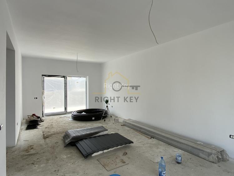 Casa individuala P+1, 4 camere, 430 mp teren, asfalt! Comision 0% - 7