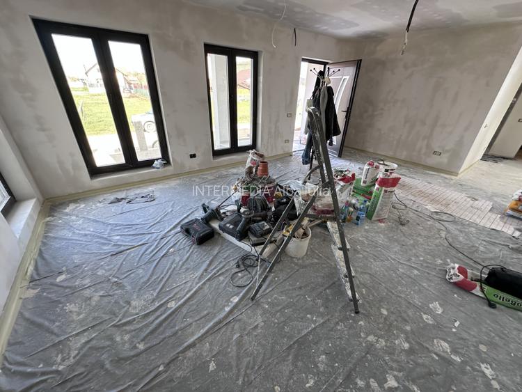 Casa noua cu 4 camere finisata in Sard 105 mp cu teren de 500 - 4