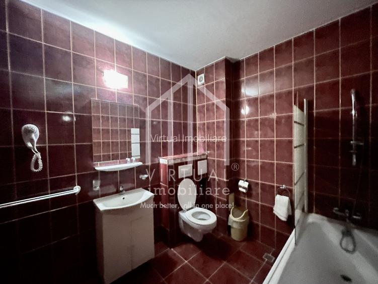 Vila/Pensiune cu 3 corpuri, 34 de camere, sala de fitness - Central - 22