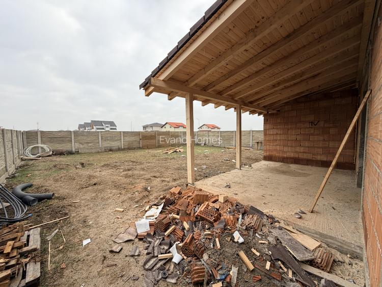 Duplex cu 4 camere -110 mp- Mosnita Noua - Comision 0% - 4