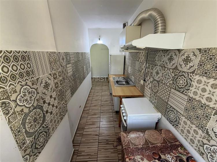 Garsoniera de vanzare, etaj 4, zona Capela - 4