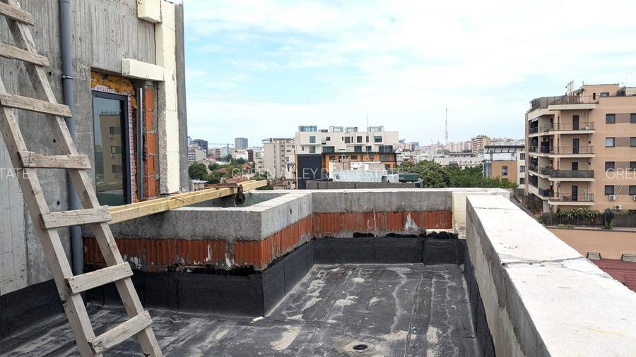 PENTHOUSE 3 CAMERE // VEDERE LIBERA //  TERASA 30 MP - 12