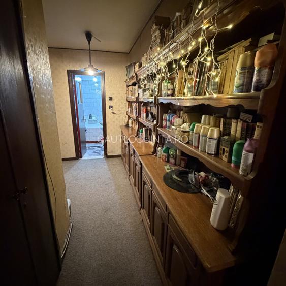 3 Camere | Pacii | Gorjului | Militari | De renovat | metrou 5' - 5