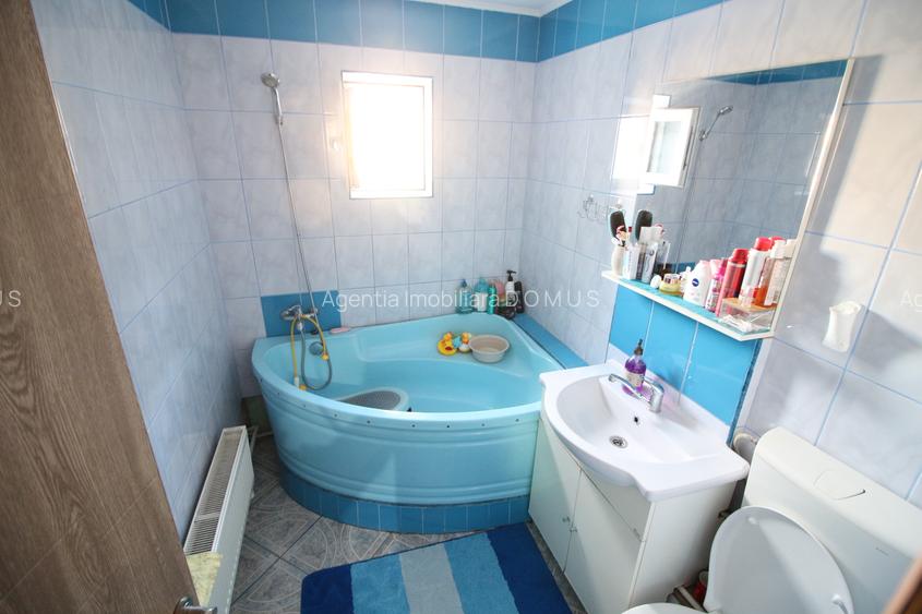 Ap. 2dec. Micro 20, 2 balcoane, 57mp, renovat - 11