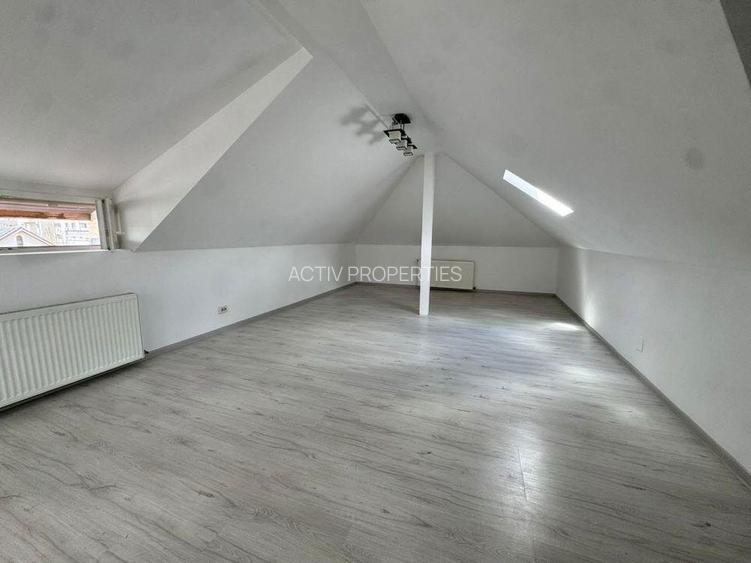 Vila individuala 2019,renovata 2025,P+1+M,5 camere,3 bai,su 180 mp, teren 460 mp - 5