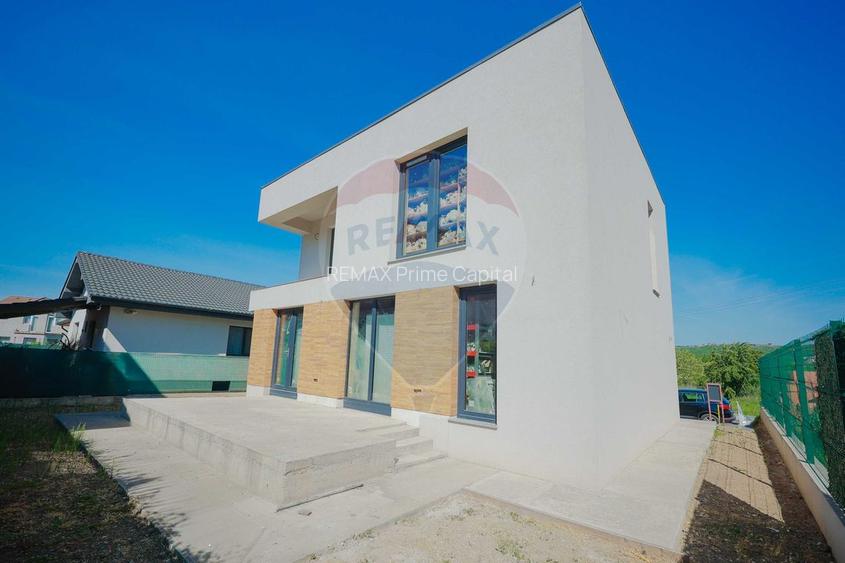 Casă / Vilă cu 5 camere de vânzare în zona Calea Clujului - 5