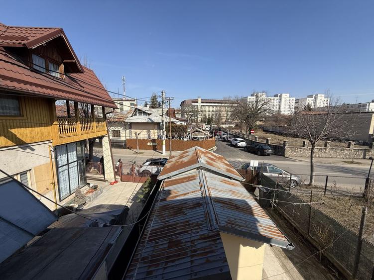 Vila 5 camere 120mp+magazin 40 mp-construcție 2008 Central - Câmpina - 28