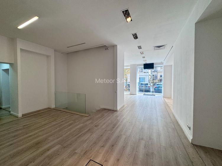 Direct Proprietar - Spațiu comercial de închiriat -  Calea Victoriei - 6