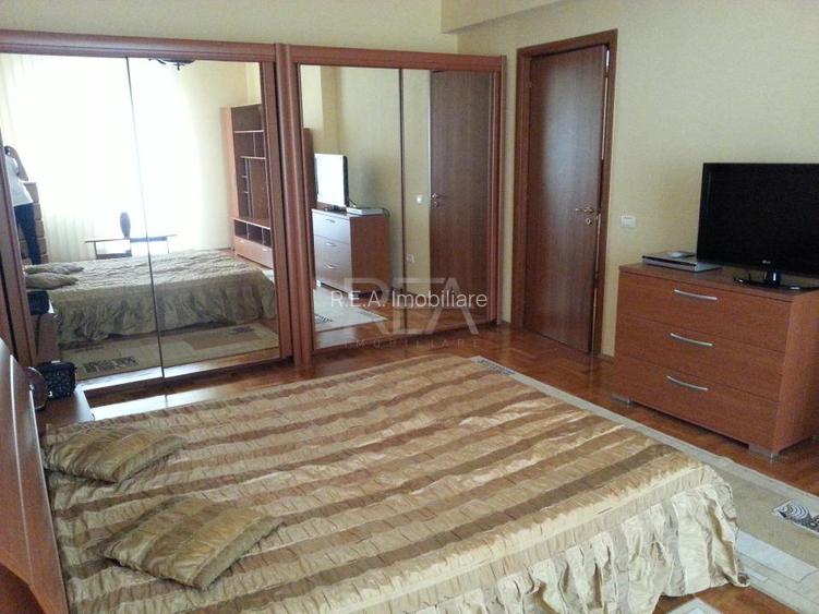 Apartament 3 camere, zona Nordului - 12