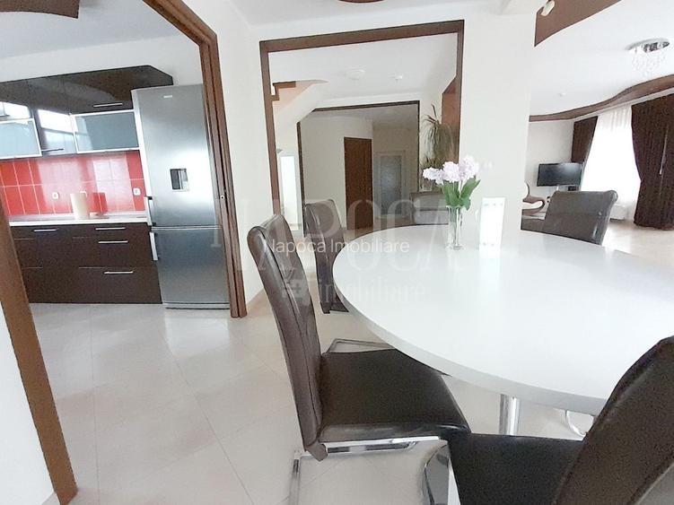 Casa 6 camere de vanzare in Beverly Hills, Sanmartin - 3