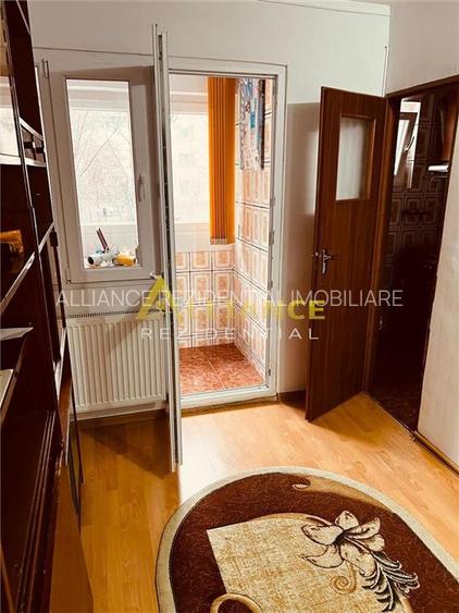 De vanzare apartament 2 camere, confort 2situat in bloc construit in 1974.str Mo - 6