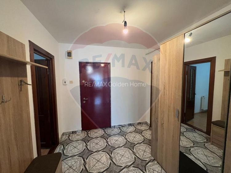 Apartament 3 camere în zona Sud-Vest ROMPETROL - 10