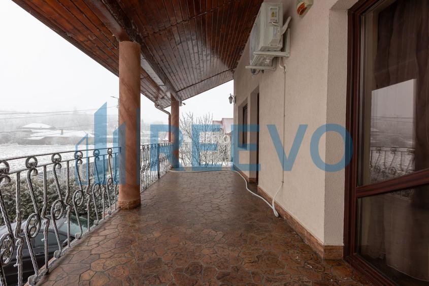 Casă/Vilă cu foișor | 1.000 mp teren | Măgura - 56