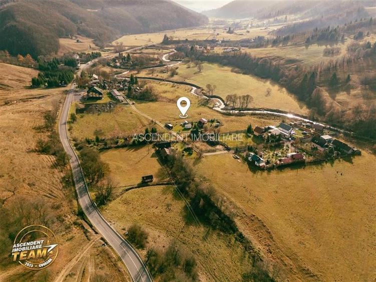 FILM! Teren cu potential, 3100 mp, langa drumul principal, Catrusa, Covasna - 2