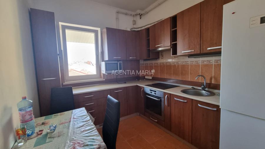 Apartament 2 camere cu parcare privata in curte - 2