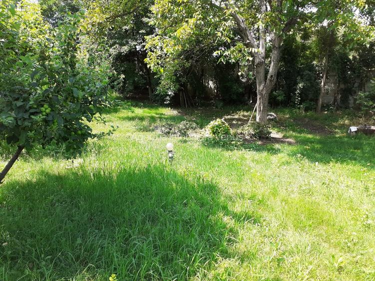 Teren de 3252mp zona Rompetrol cu casa D+P+E - 3